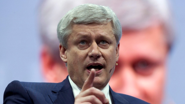 Бывший премьер Канады критикует нынешнее правительство