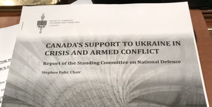Канада может поделиться с Украиной летальным оружием