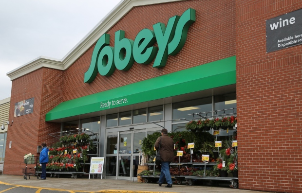Супермаркеты Sobeys отказались продавать салат ромэн