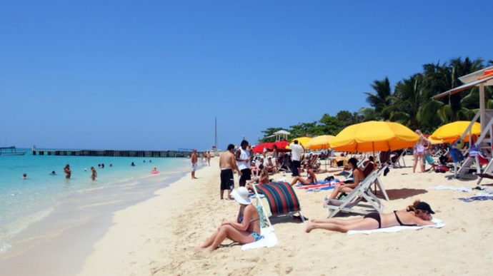 На курортах Монтего-Бей на Ямайке сложилась крайне опасная обстановка