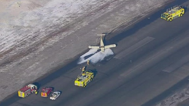 Самолет совершил жесткую посадку при приземлении в аэропорту имени Билли Бишопа в Торонто