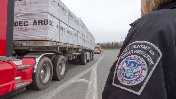 Америка и Канада расширяют географию таможенно-пограничного контроля