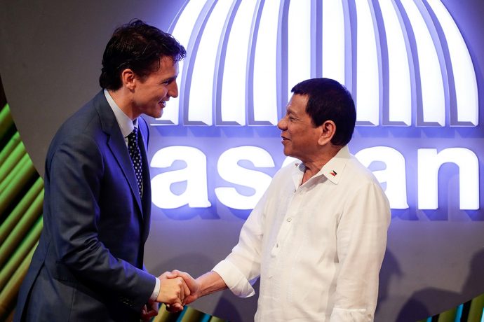 Президент Филиппин: «я сказал военным не покупать канадское оружие»