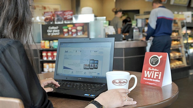 Wi-Fi и рестораны: как найти баланс между выгодой для себя и для посетителей