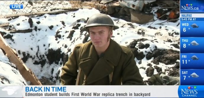 Канадский школьник вырыл окоп Первой Мировой на мамином огороде