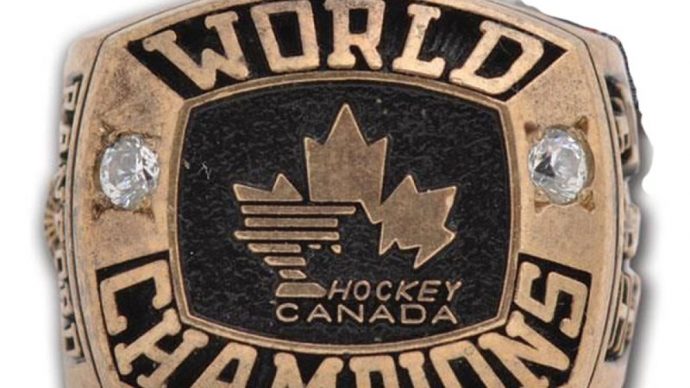 Обокрали канадский Зал славы хоккея