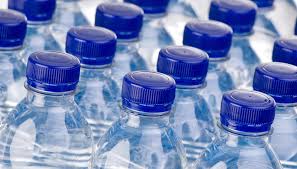 Монреальский университет МакГилл запрещает бутилированную воду