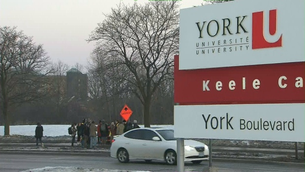 Йoркскому университету в Торонто вновь грозит забастовка