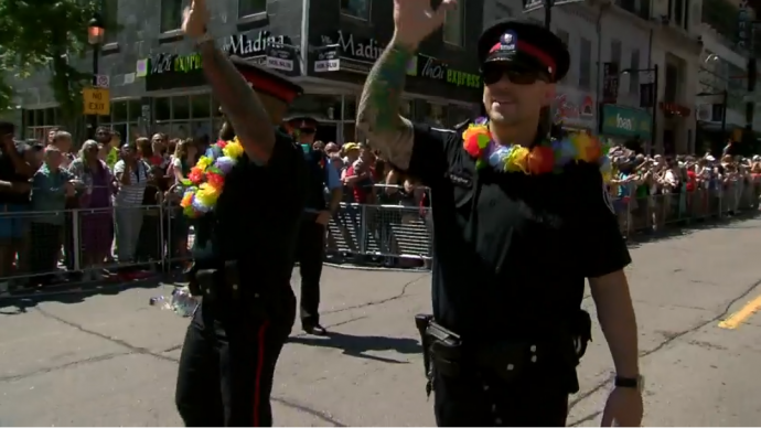 ЛГБТ-община не хочет видеть полицию Торонто на Параде гордости