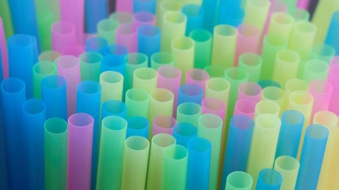 Ванкувер борется с пластиковыми соломинками