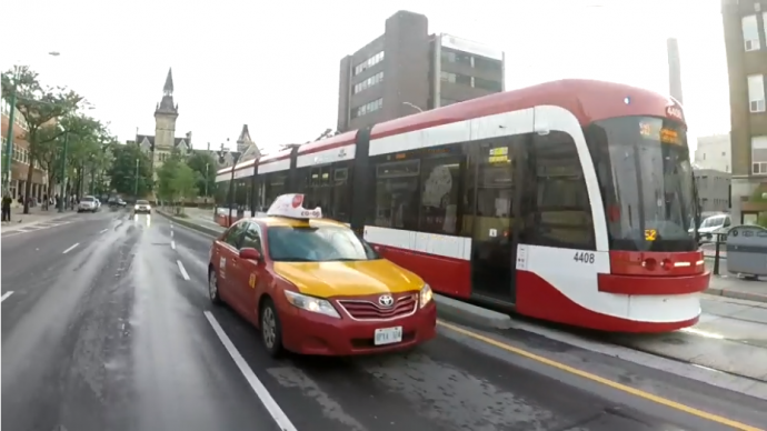 Трамвайные проблемы Торонто: 67 составов придется ремонтировать