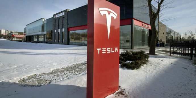 Tesla Canada судит правительство Онтарио «за дискриминацию»