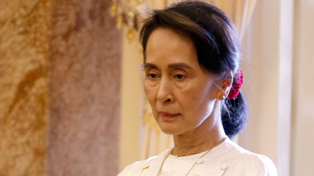 Лидера Мьянмы лишили почетного гражданства Канады