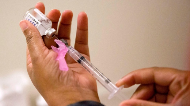Риск попасть в больницу с гриппом ниже для беременных после прививки