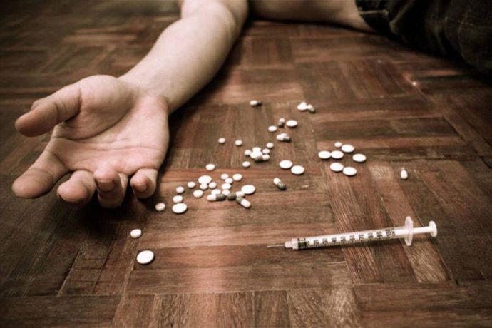 Каждый день в Канаде 10 человек погибают от передозировки наркотика