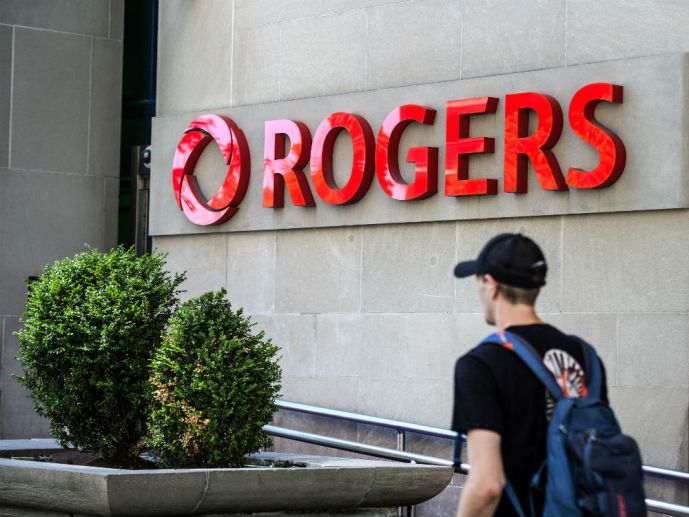 Rogers выплатит бывшему служащему $75 000 за причиненные унижения