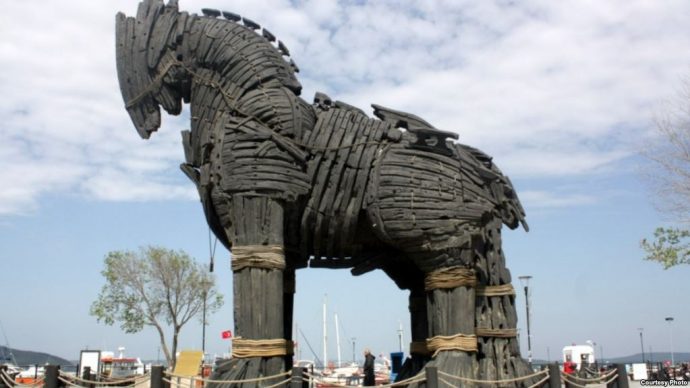 Канадские ученые строят «троянского коня» против супер-инфекций
