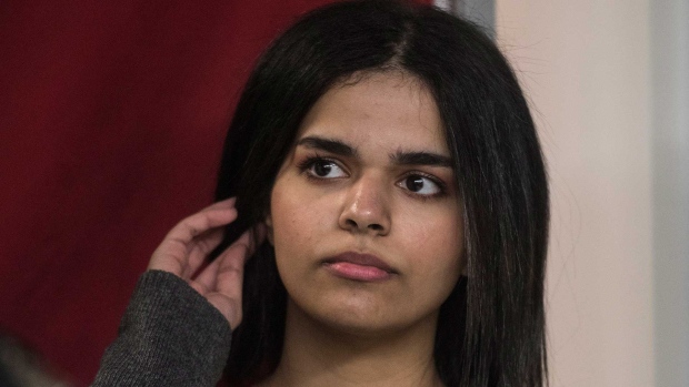 Беженка из Саудовской Аравии сделала первое заявление в Канаде