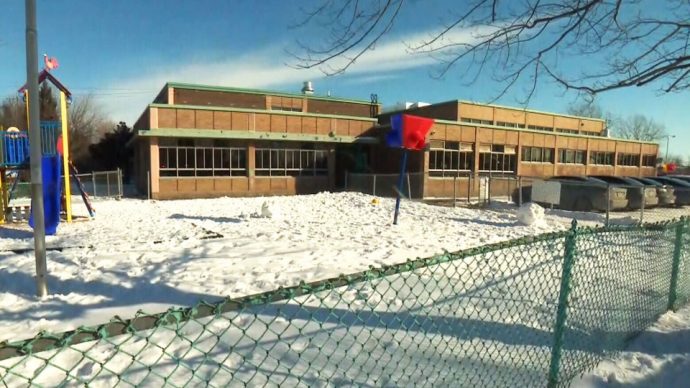 Школьники в Монреале отравились угарным газом