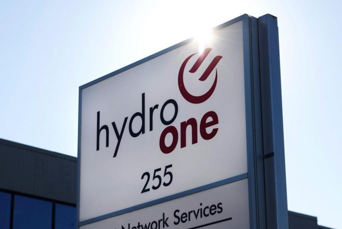 Правительство Форда утвердило размер зарплат руководства Hydro One