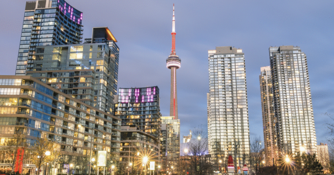 Оттава инвестирует в квартиры для аренды в Торонто