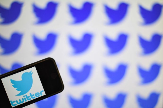 Твиттер пометит агрессивные послания государственных руководителей