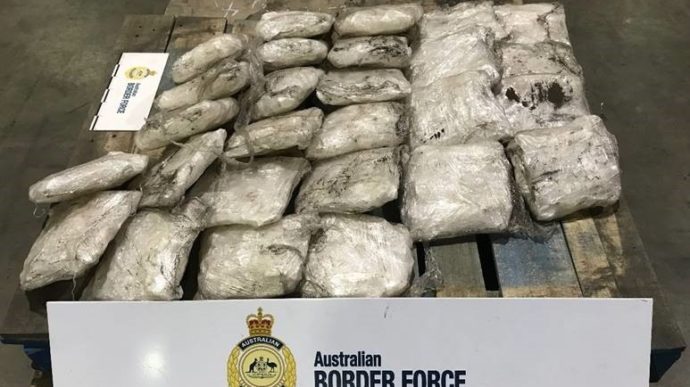 В Австралии за контрабанду наркотиков снова задержан канадец