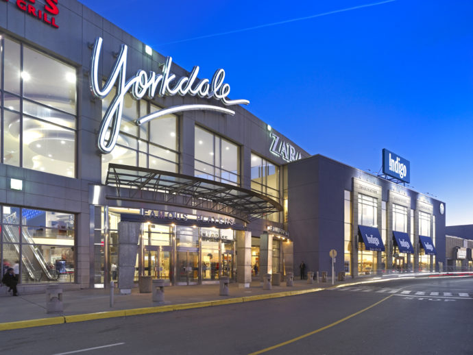 Ограбление в торговом комплексе Yorkdale в Торонто