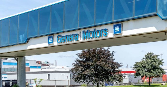 General Motors: защитное оборудование вместо машин