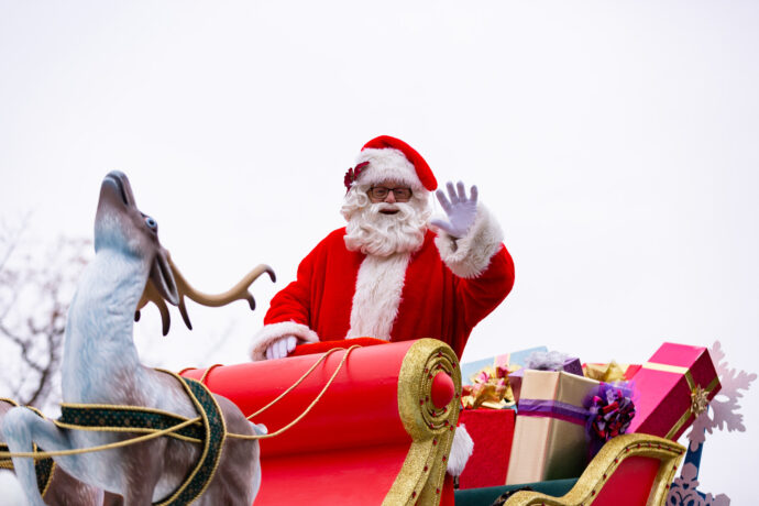 Парад Санта-Клауса перенесен из Торонто в парк Wonderland