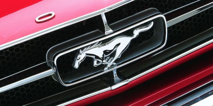 Электрический Ford Mustang
