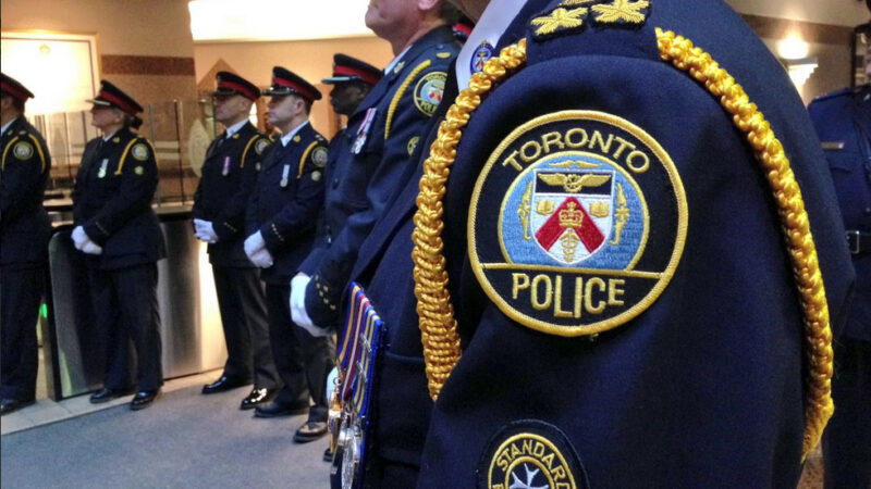 Бюджет полиции Торонто — миллиард