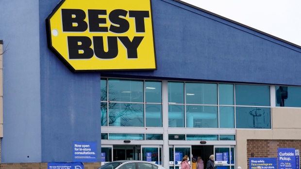 Best Buy Canada сокращает рабочие места