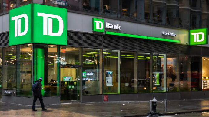 TD Bank заморозил активы двух счетов, на которые поступали пожертвования «Конвоя свободы»