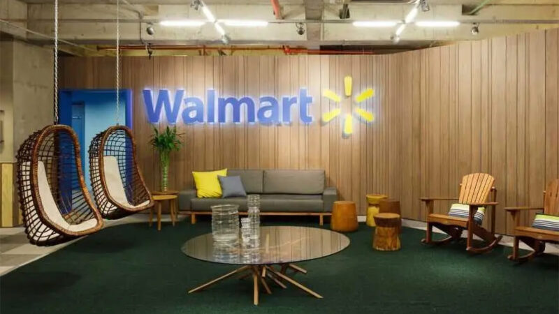 Walmart создает глобальный технологический центр в Торонто