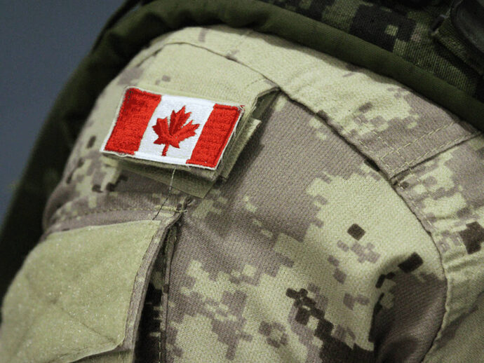 Большинство канадцев считают, что правительство достаточно тратит на оборону